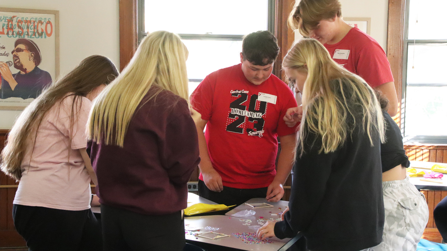 Students participate in a group activity during 2023 Spanish Day