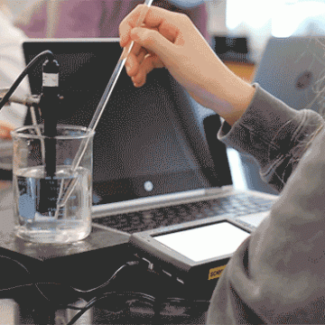 A student conducting a study in a Biolog lab
