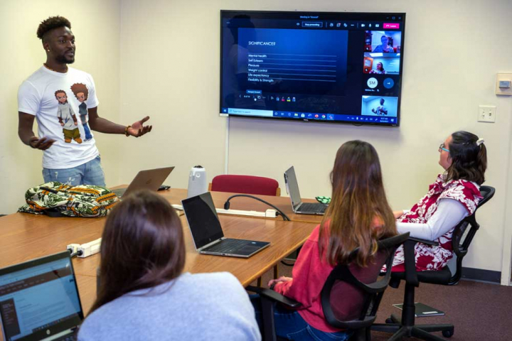 student presenting to the class