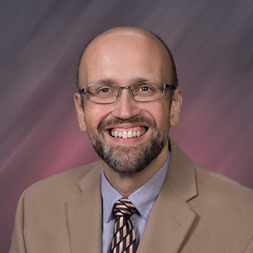 Headshot of a man (Anthony Dutton)