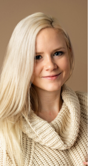 Portrait of VCSU student Mary LaDue