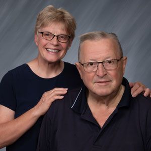 Larry & Mary Lee Robinson