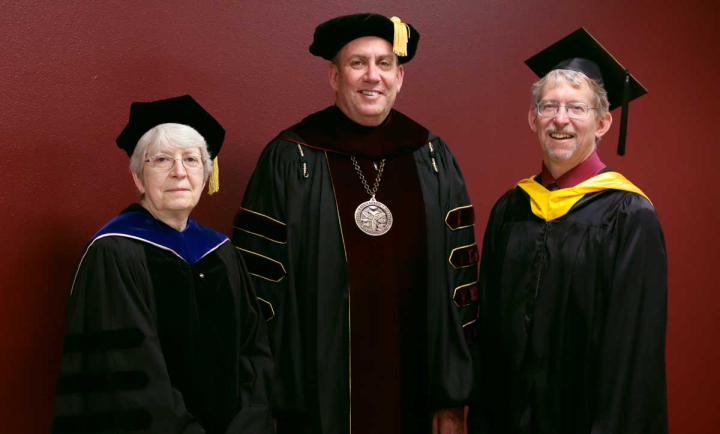Former Vice President for Academic Affairs Margaret Dahlberg with President Alan LaFave and new Vice President for Academic Affairs Larry Brooks