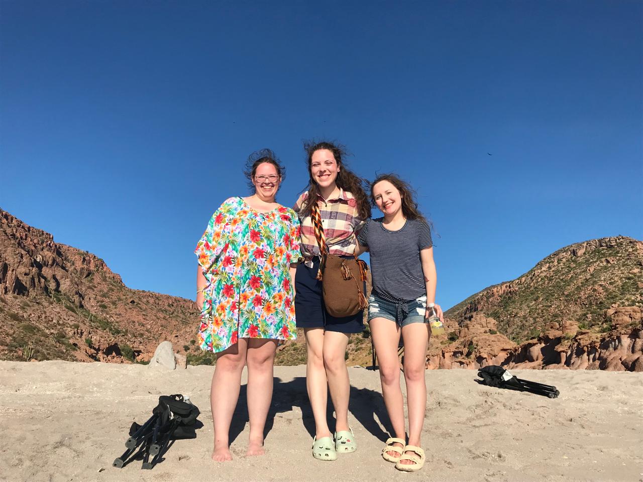 Gretchen Mangan, Elizabeth Gazeley, Maddie Schwartz