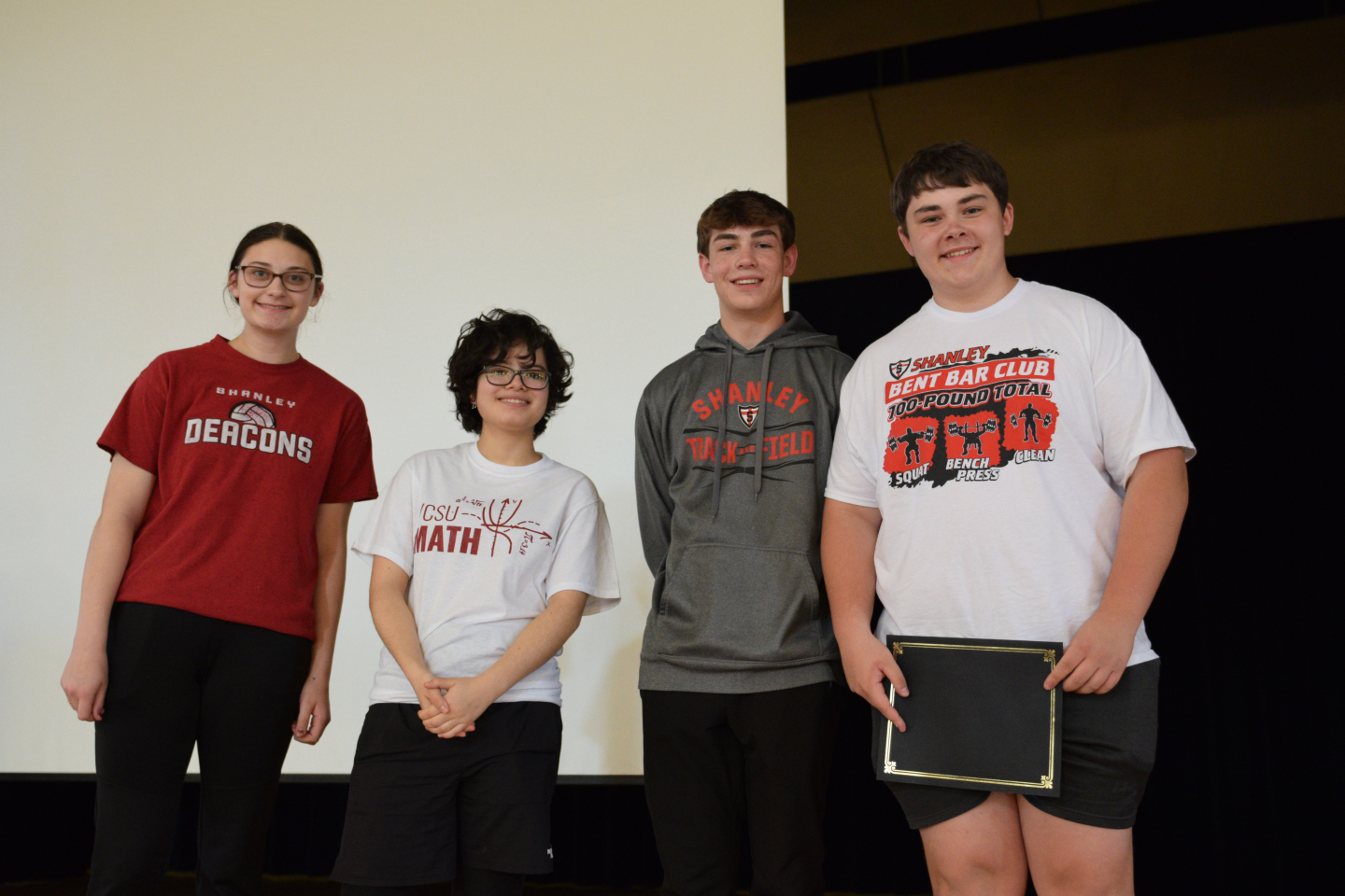 4 students of Shanley hold a certificate