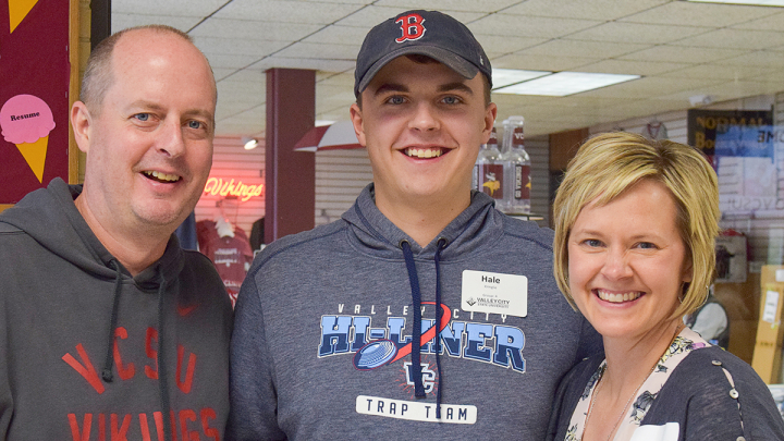 VCSU student and family